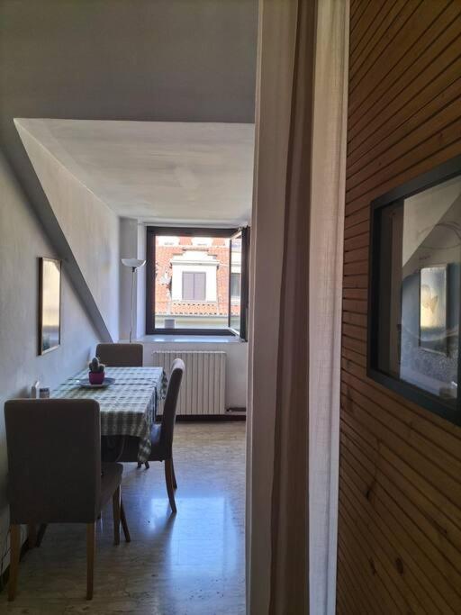 La Casa Di Marta - Ampia Ed Accogliente Mansarda In Piazza Statuto Διαμέρισμα Τορίνο Εξωτερικό φωτογραφία