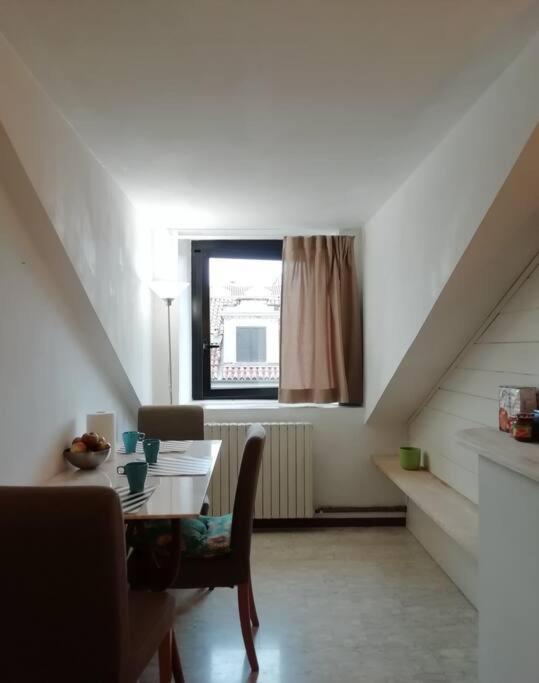 La Casa Di Marta - Ampia Ed Accogliente Mansarda In Piazza Statuto Διαμέρισμα Τορίνο Εξωτερικό φωτογραφία